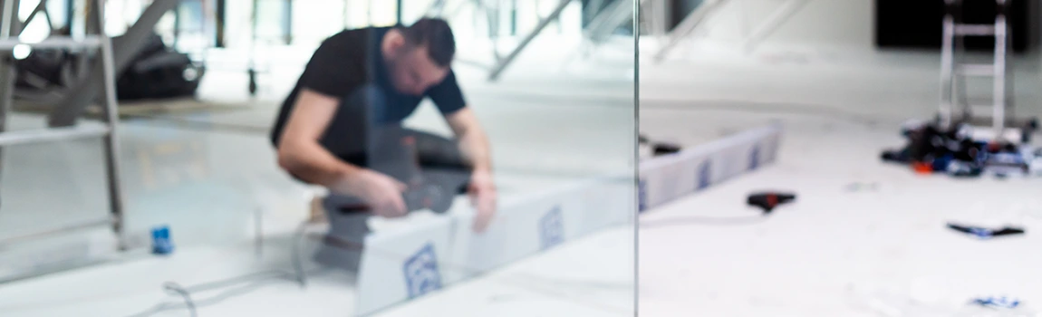 Emergency Commercial Glass Repair in Buenaventura Lakes, FL